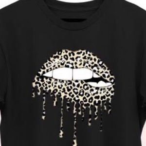 Pull over sweater like new